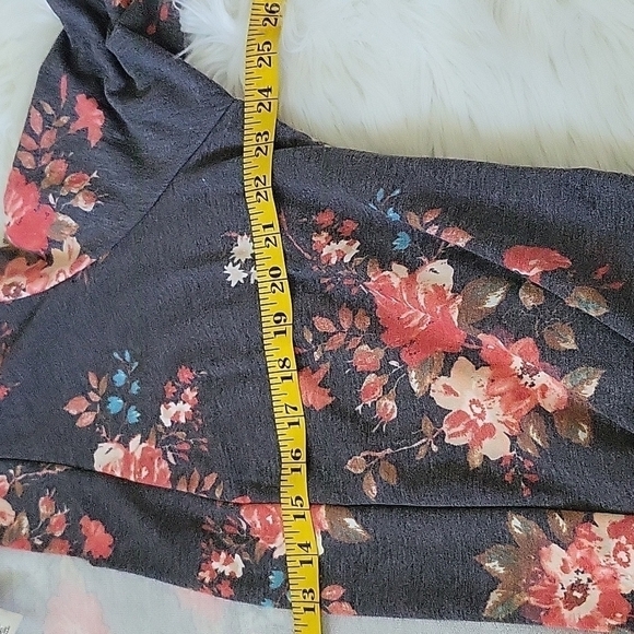 MOA Collection gray cardigan with coral & turquoise floral print-RUNS SMALL - Picture 13 of 13